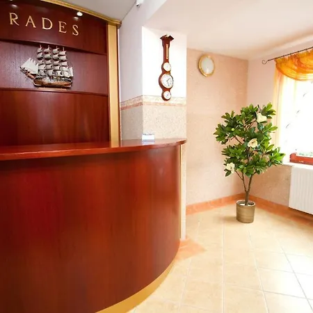 Rades ベッド・アンド・ブレックファスト