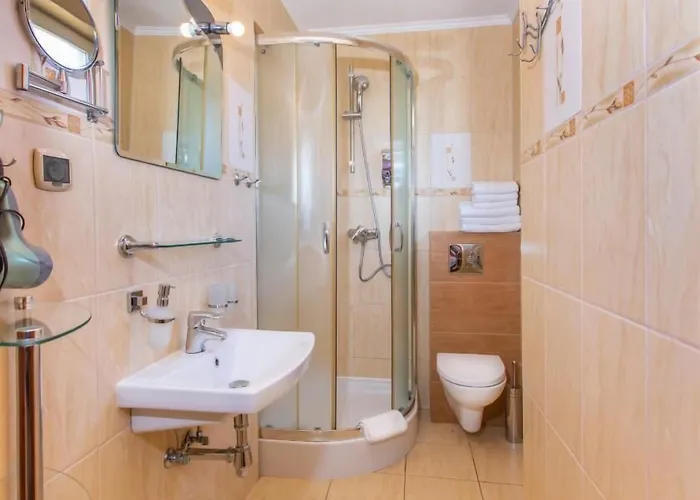 Rades Couette-café 3*