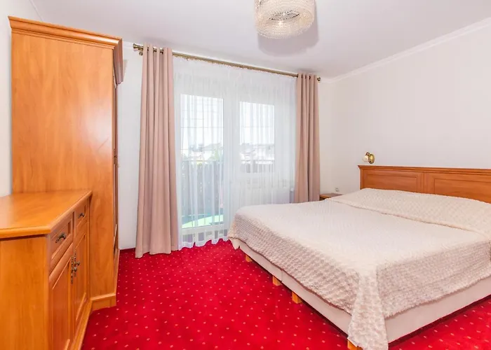 Rades Nocleg ze śniadaniem