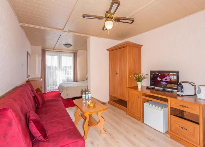 Nocleg ze śniadaniem Rades 3*